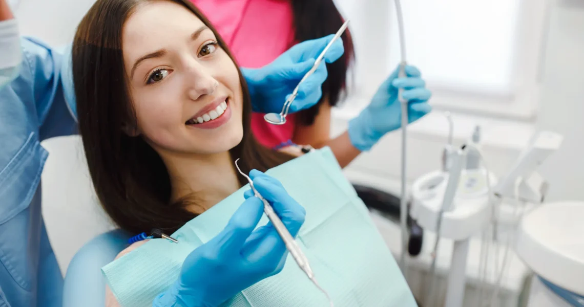 Cliente Satisfeito na Dental Care Jundiaí